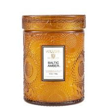 Load image into Gallery viewer, Voluspa Baltic Amber Small Glass Jar Candle